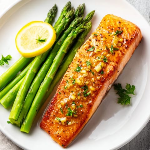 Skillet Lemon-Butter Salmon Asparagus