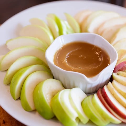 Apple Slices with Caramel